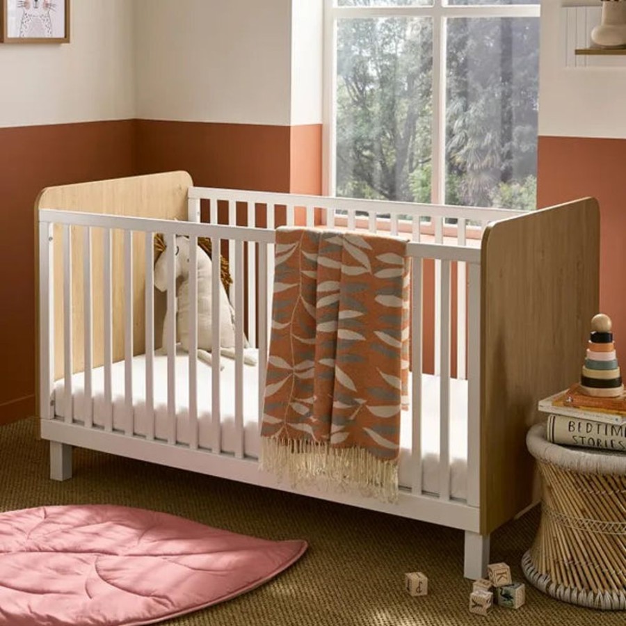 Nursery & Home CuddleCo Cots & Cotbeds | Cuddleco Rafi Cot Bed - Oak & White